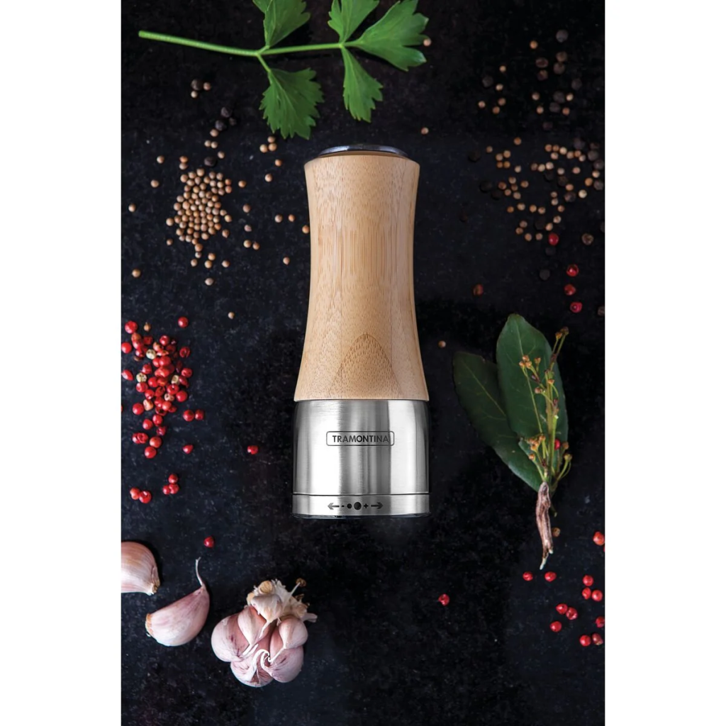 Moedor Tramontina Realce Sal ou Pimenta em Bambú e Aço Inox com Moinho em Cerâmica - Organização para a Sua Cozinha: 5 Produtos Tramontina que Facilitam a Vida